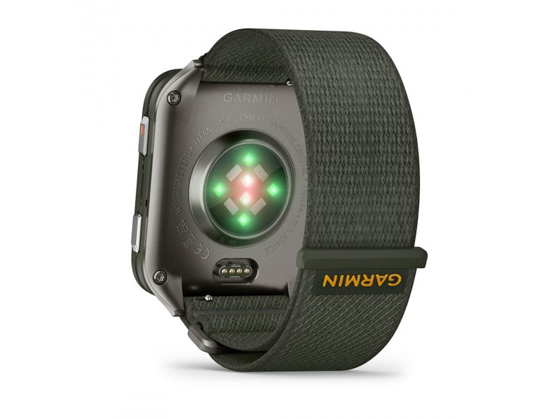 GARMIN VENU X1 MOSS С TITANIUM ЗАДЕН КАПАК И MOSS COMFORTFIT НАЙЛОНОВА КАИШКА 6
